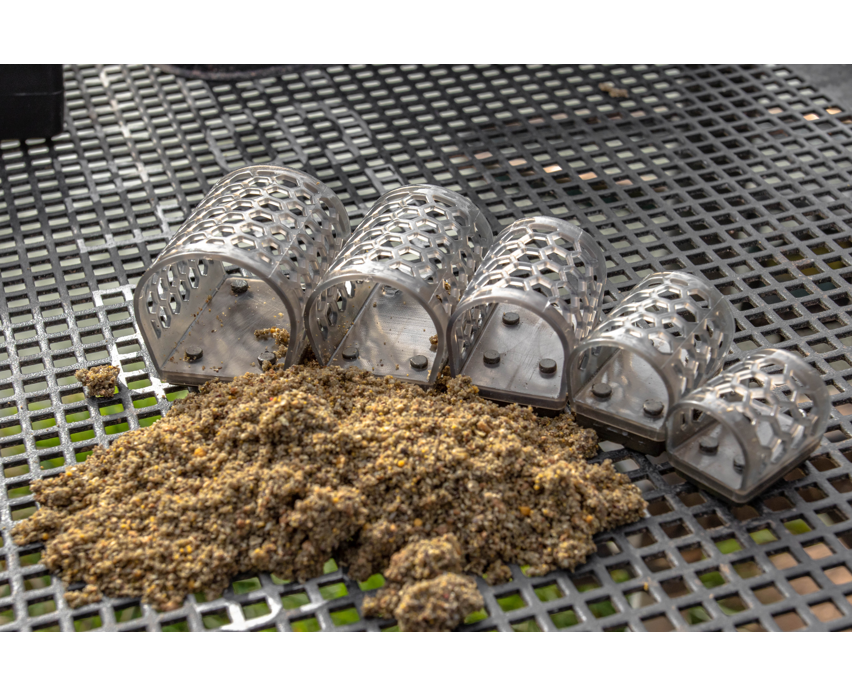 Preston Hexmesh Plastic Cage Feeder - Medium - 40g